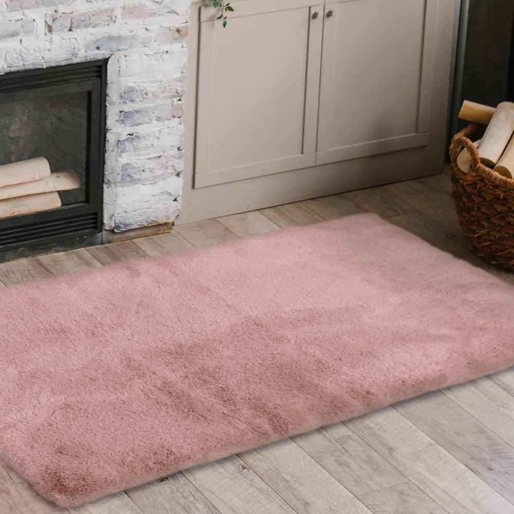 Luxury Faux Fur Plain Modern Rug in Blush Pink